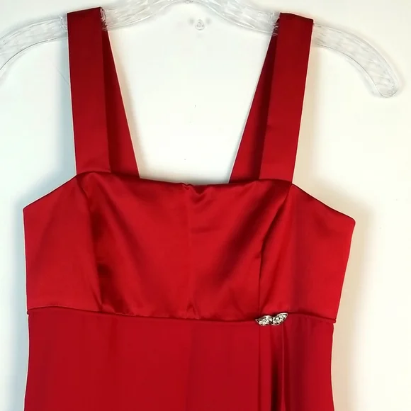 EUC Alfred Angelo Red Evening Gown - Picture 2 of 10